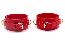 Esposas Rojas BDSM